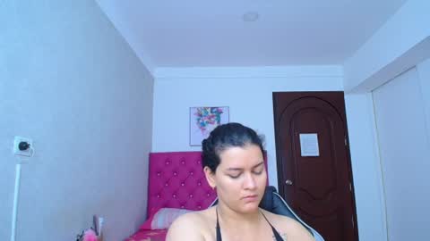 Snapshot of kriss_sweetboobs chatting on July 2026 01:02:02 PM kriss_sweetboobs online show from July 2026 01:02:02 PM