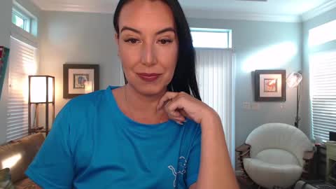 Snapshot of krissy2024 chatting on January 2025 01:47:01 PM Krissy online show from January 2025 01:47:01 PM