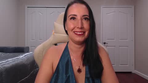 Snapshot of krissy2024 chatting on January 2025 12:48:02 AM Krissy online show from January 2025 12:48:02 AM