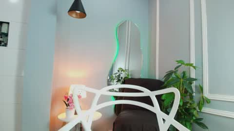 KRISTYN  online show from July 2026 12:44:02 PM