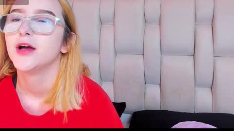 Snapshot of kristal_joi_dl chatting on November 2025 12:22:02 PM kristal online show from November 2025 12:22:02 PM