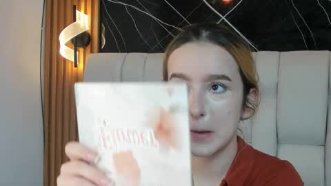 Snapshot of kristal_joi_dl chatting on December 2025 12:54:01 PM kristal online show from December 2025 12:54:01 PM