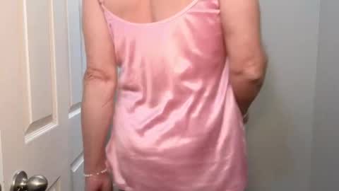 Kristal Mountain online show from February 2026 04:53:01 AM