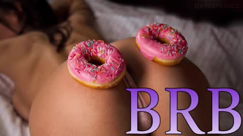 Lilly  online show from January 2026 02:02:02 AM