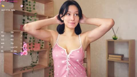 Emma online show from November 2025 08:35:02 PM