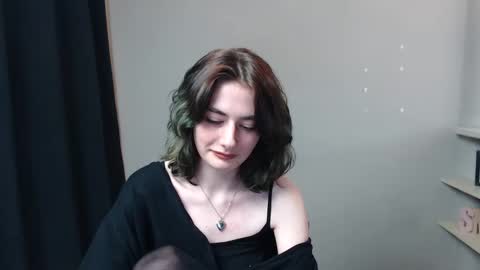 Kristina online show from January 2025 01:17:01 PM