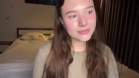 Snapshot of kristiekitty chatting on April 2026 04:04:02 PM kristiekitty online show from April 2026 04:04:02 PM