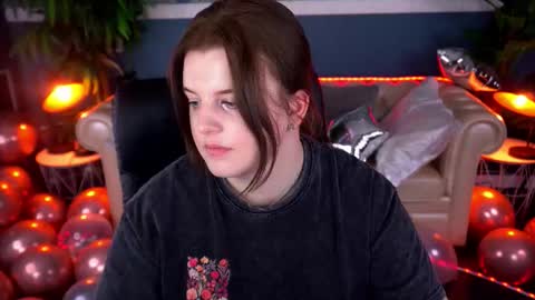 Snapshot of kristifoxy chatting on February 2026 01:38:02 PM kristifoxy online show from February 2026 01:38:02 PM