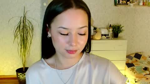 Snapshot of kristina0001 chatting on October 2025 06:07:02 PM Kristina online show from October 2025 06:07:02 PM