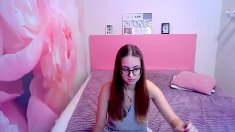 Kristina Adel online show from December 2024 11:32:01 AM