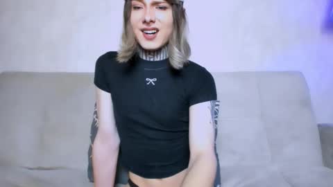 kristina online show from February 2026 06:10:02 AM