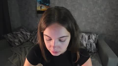 Kristina online show from December 2025 03:18:02 PM
