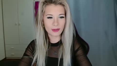 KristineAmore online show from October 2025 07:21:01 AM