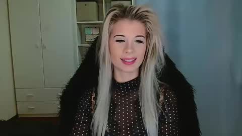 KristineAmore online show from November 2025 07:41:02 AM