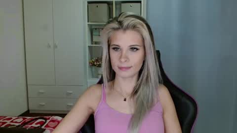 KristineAmore online show from February 2026 07:23:01 AM