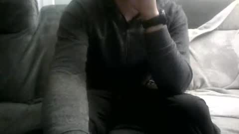 kristoffer220 online show from April 2026 07:04:01 PM