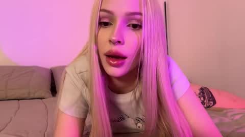 Kristy and Alice online show from September 2025 04:30:02 PM