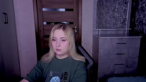 Kristy online show from May 2026 08:58:01 PM