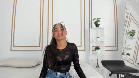 Cristina online show from March 2026 06:45:02 PM