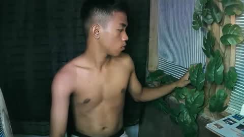 Snapshot of kritthanarkorn chatting on October 2025 02:30:02 PM kritthanarkorn online show from October 2025 02:30:02 PM