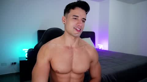 Snapshot of krops_ chatting on February 2025 05:19:02 AM KROPS online show from February 2025 05:19:02 AM