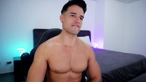 Snapshot of krops_ chatting on March 2025 02:54:02 PM KROPS online show from March 2025 02:54:02 PM