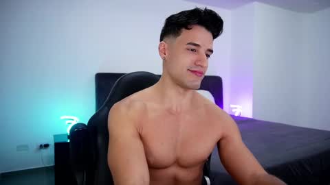 Snapshot of krops_ chatting on March 2025 03:29:02 AM KROPS online show from March 2025 03:29:02 AM