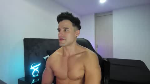 Snapshot of krops_ chatting on October 2025 12:46:01 PM KROPS online show from October 2025 12:46:01 PM