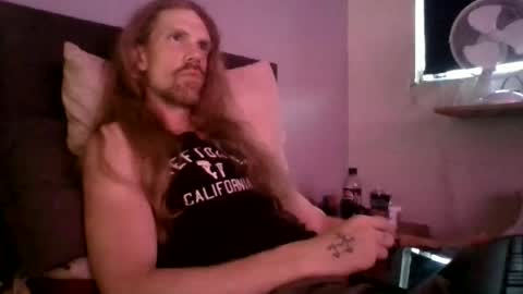 Snapshot of krullz123 chatting on June 2026 10:31:01 PM Krullz online show from June 2026 10:31:01 PM