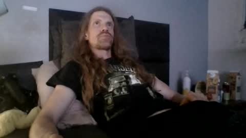 Snapshot of krullz123 chatting on July 2026 01:09:01 AM Krullz online show from July 2026 01:09:01 AM