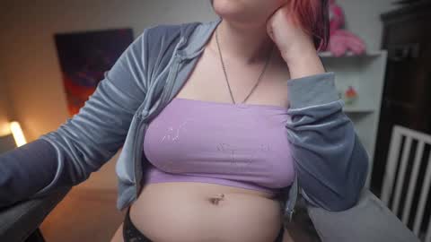 Snapshot of krystalsyxx chatting on February 2025 09:19:02 PM Krystal Syx online show from February 2025 09:19:02 PM