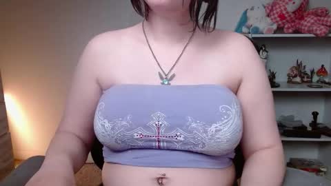 Krystal Syx online show from March 2026 03:34:01 PM