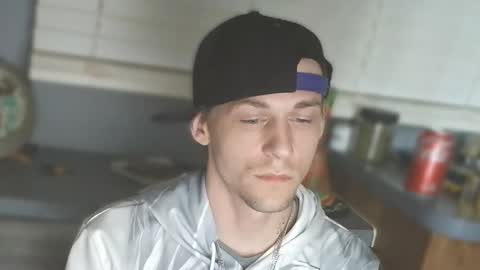 Snapshot of krytiar1992 chatting on November 2025 08:37:01 AM krytiar1992 online show from November 2025 08:37:01 AM