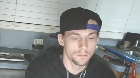 Snapshot of krytiar1992 chatting on November 2025 08:35:01 AM krytiar1992 online show from November 2025 08:35:01 AM