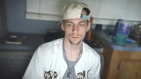 Snapshot of krytiar1992 chatting on March 2026 07:35:02 AM krytiar1992 online show from March 2026 07:35:02 AM