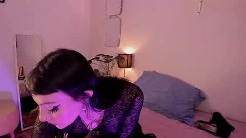 Snapshot of kumiren_ chatting on June 2026 08:14:02 PM Sofia online show from June 2026 08:14:02 PM