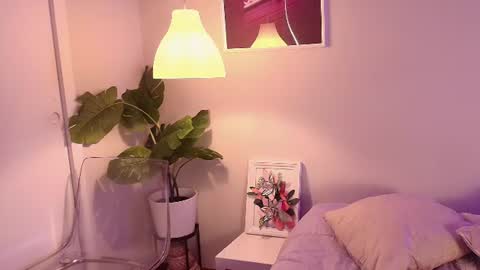 Sofia online show from July 2026 07:00:02 PM