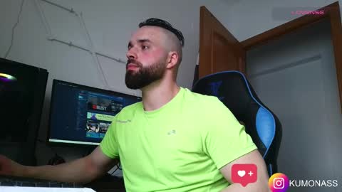 Snapshot of kumonass chatting on March 2025 04:17:02 PM kumonass online show from March 2025 04:17:02 PM