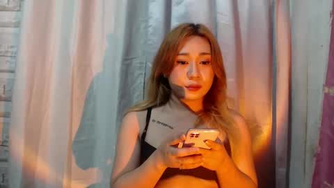 Snapshot of kuntiexxx chatting on February 2025 06:44:01 PM kuntiex online show from February 2025 06:44:01 PM