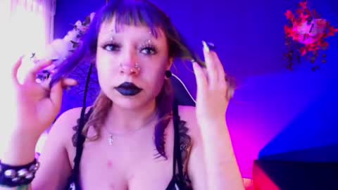 Snapshot of kuromi_purple chatting on June 2026 12:10:02 PM Kuromi online show from June 2026 12:10:02 PM