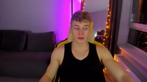 Snapshot of kurt_hanssen chatting on October 2025 08:42:01 PM kurt_hanssen online show from October 2025 08:42:01 PM