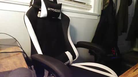 Snapshot of kushk1dz420 chatting on April 2026 04:09:02 AM kushk1dz420 online show from April 2026 04:09:02 AM