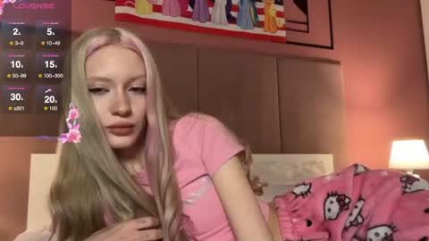 Bella and Alexandra online show from July 2026 10:47:02 PM