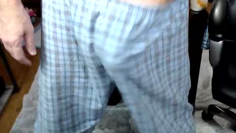 kwib34 online show from November 2025 11:13:01 AM