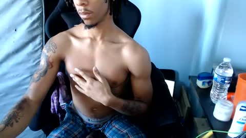 Snapshot of kwonder78 chatting on August 2026 10:23:02 PM kwonder78 online show from August 2026 10:23:02 PM