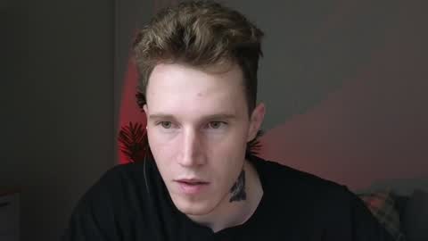 Snapshot of kyle_4u chatting on December 2024 09:52:02 PM Kyle online show from December 2024 09:52:02 PM