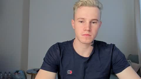 Snapshot of kyle_4u chatting on January 2025 05:40:02 AM Kyle online show from January 2025 05:40:02 AM