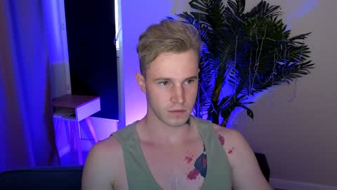 Snapshot of kyle_4u chatting on January 2025 10:40:02 AM Kyle online show from January 2025 10:40:02 AM