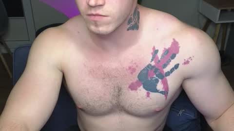 Snapshot of kyle_4u chatting on October 2025 05:35:02 PM Kyle online show from October 2025 05:35:02 PM