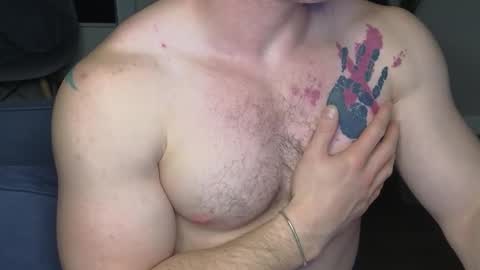 Snapshot of kyle_4u chatting on October 2025 05:26:02 PM Kyle online show from October 2025 05:26:02 PM